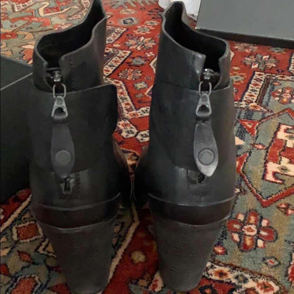 Like New In Box Rag & Bone Kerr Boot 39.5/Fits 9 - image 7